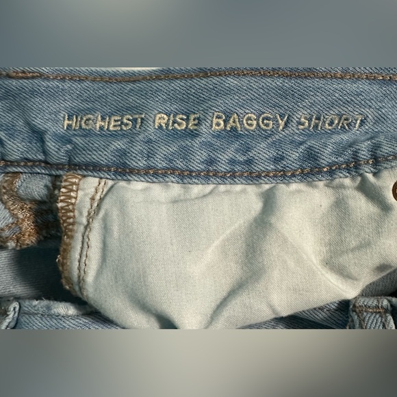 American Eagle high rise shorts - Picture 6 of 7